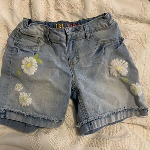 Lee Denim shorts. Girls size 12. Adjustable waist